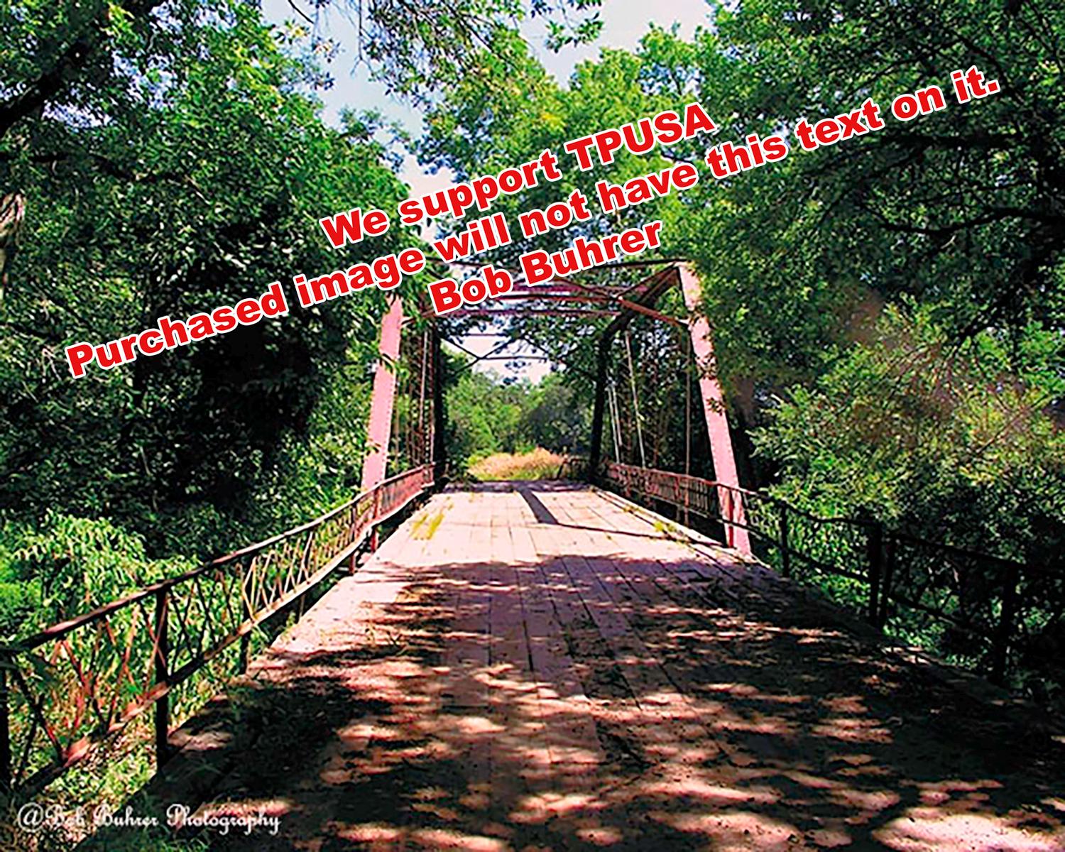 Country Bridge Wall Art Print with 4 Extra Images, Vintage Landscape Home Decor, Rustic Cottage Style, Nature Photography Set